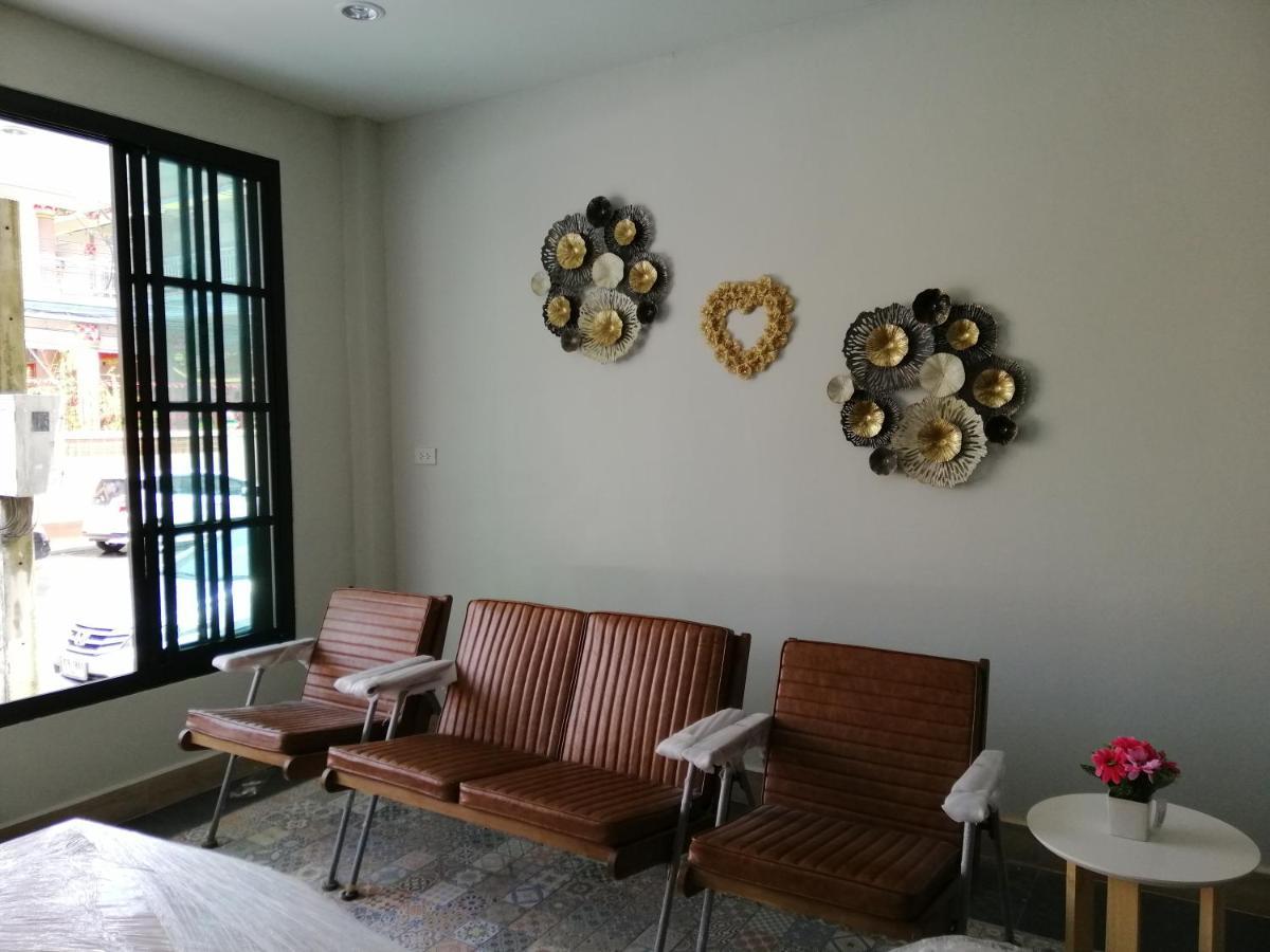 Ihome Hostel Hatyai Сонгкла Екстериор снимка